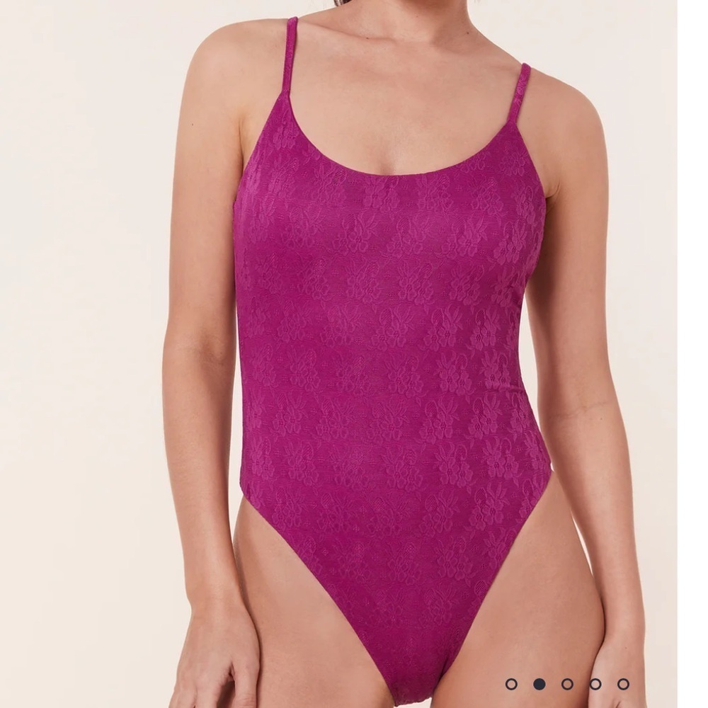 Andie Swim Liku One Piece Swimsuit Aura Magenta Lace‎ Small NWT